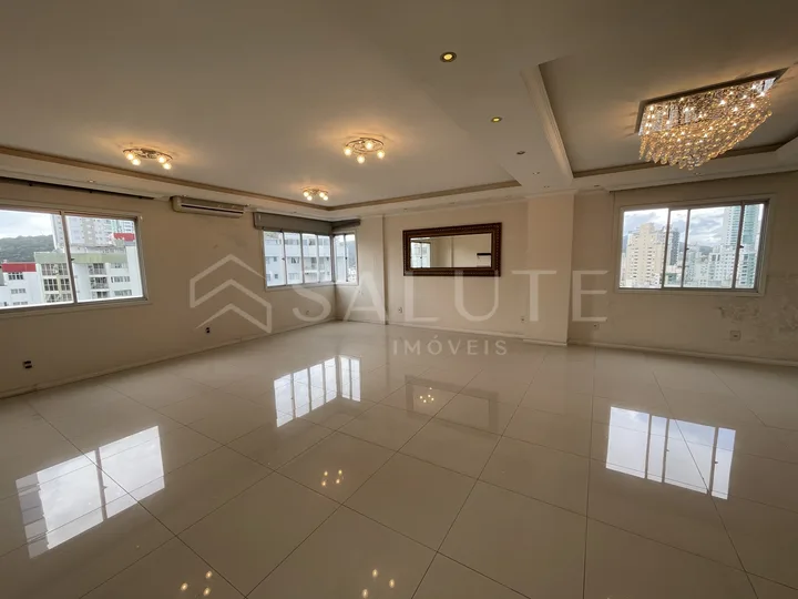 Apartamento à venda 4 suítes no Centro | Tia Guiomar