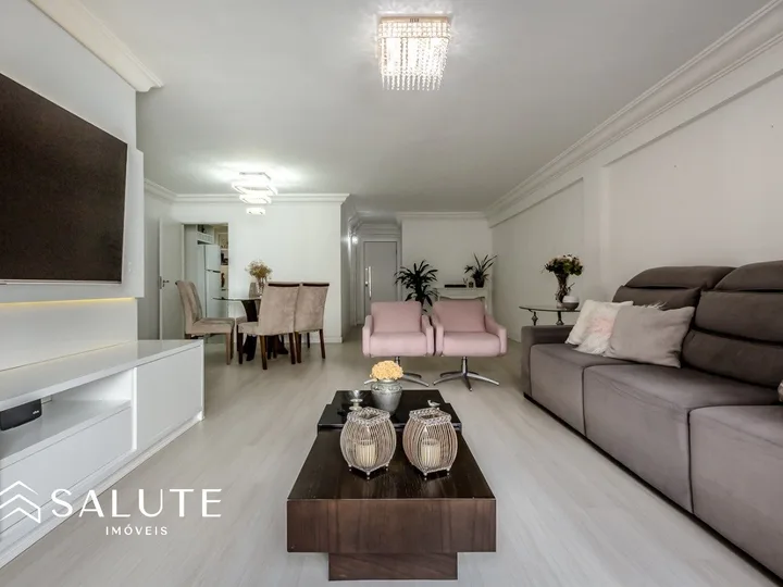 Apartamento com 3 Dormitórios