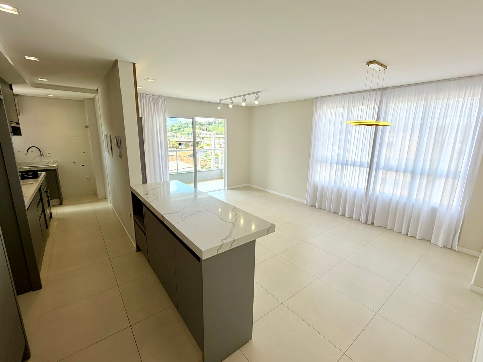 Apartamento à venda 2 dorm. em Camboriú