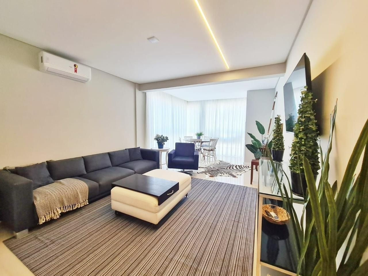 Apartamento à venda 3 suítes no Ariribá
