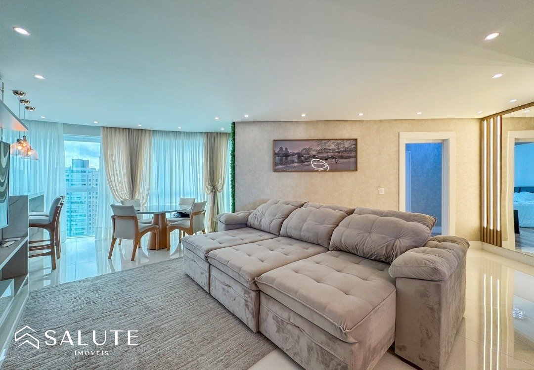 Apartamento à venda 3 suítes na Barra Sul