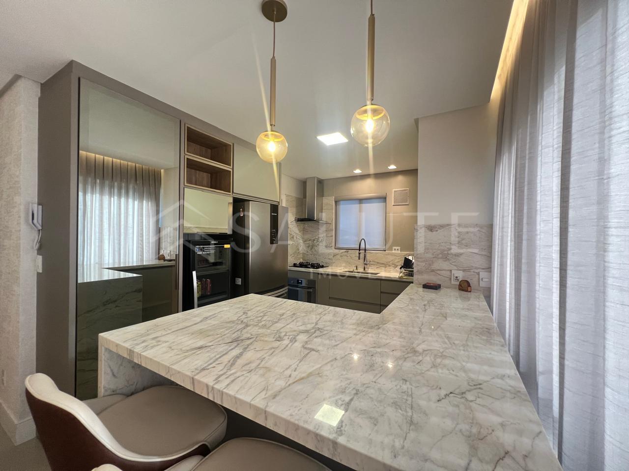 Apartamento aluguel anual com 4 dormitórios Centro