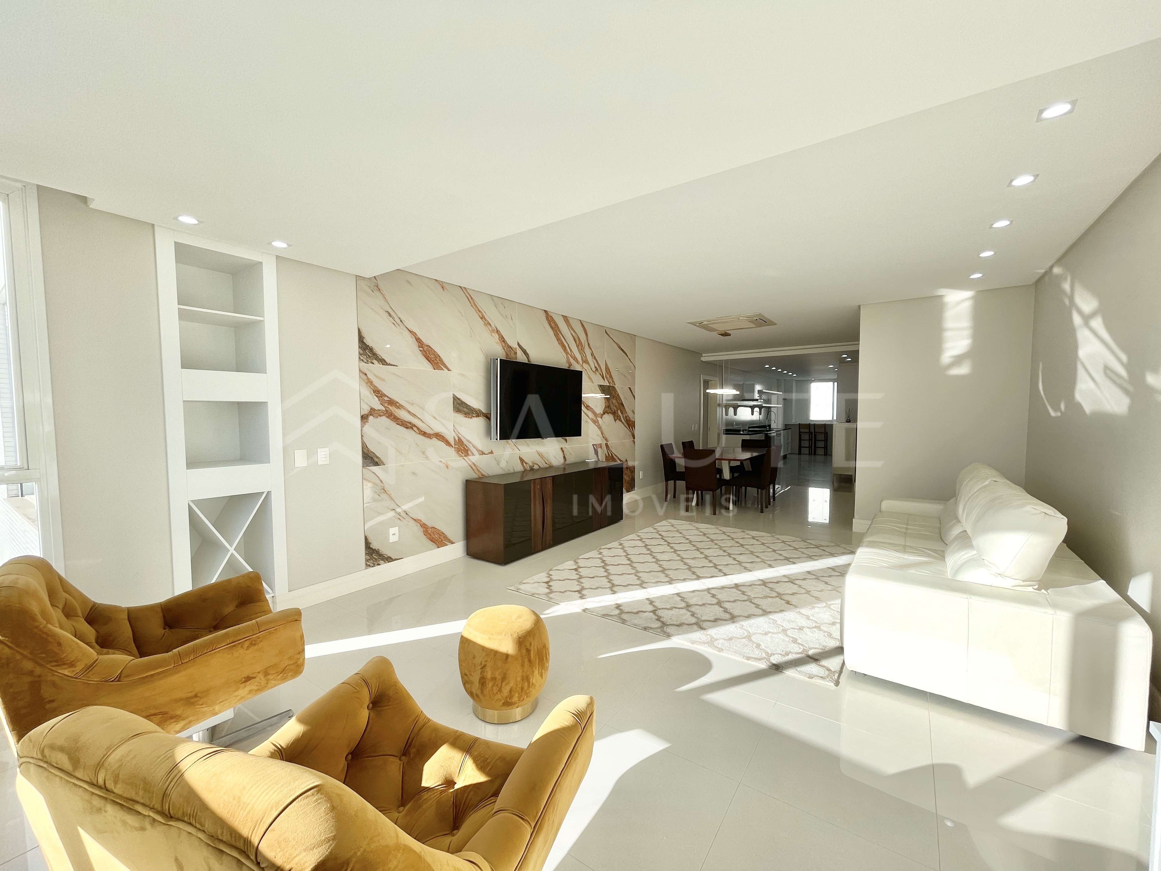 Apartamento aluguel anual 3 suítes na Barra norte
