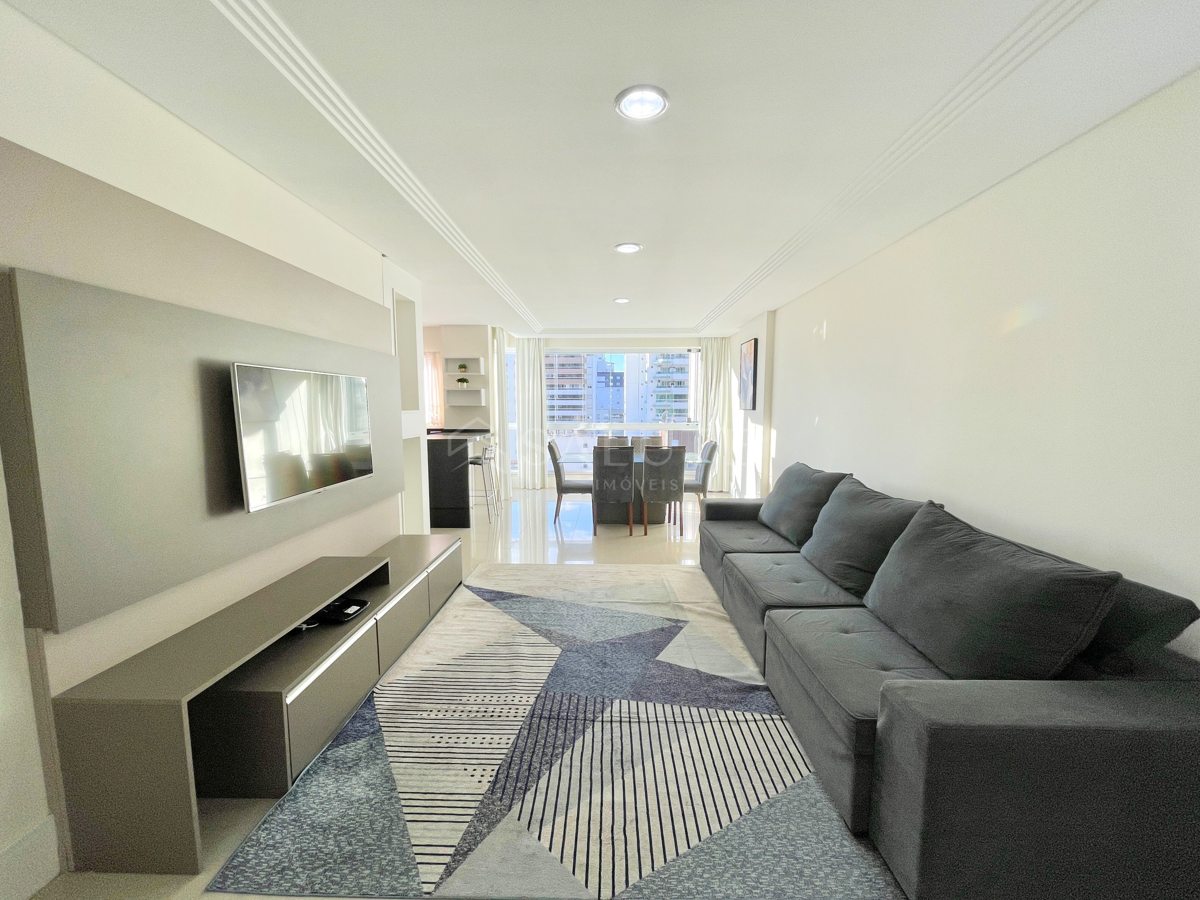 Apartamento à venda 4 suítes na Barra Norte