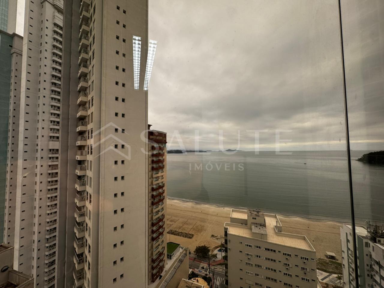 Apartamento aluguel anual 3 suítes na Barra Sul