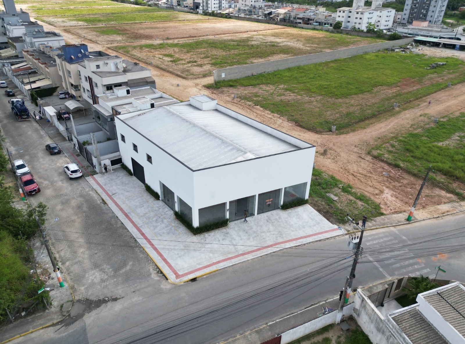 Galpão aluguel anual 582.37 m² em Santa Regina