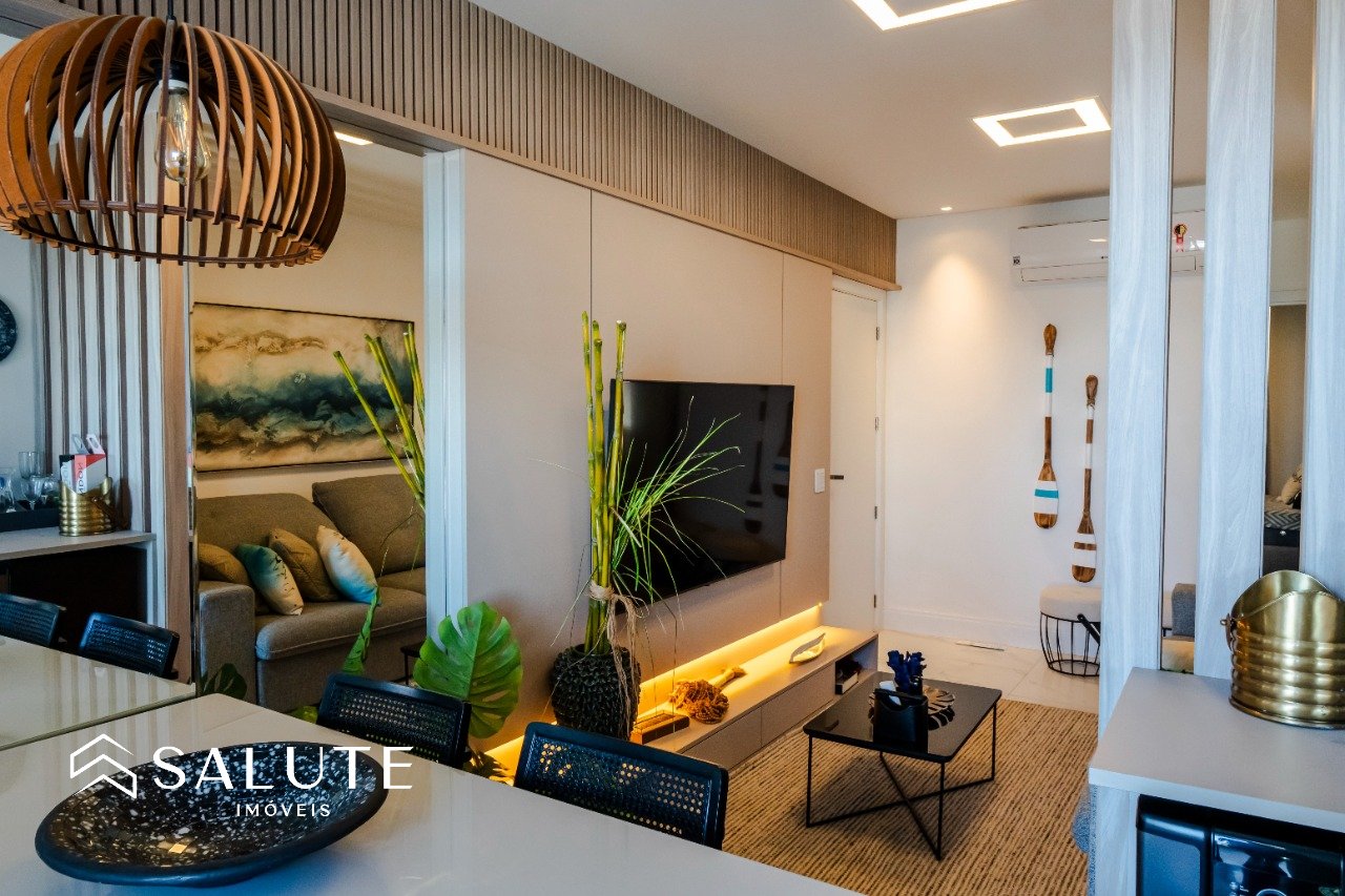 Apartamento à venda 3 dormitórios na Praia Brava