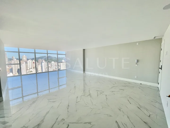 Apartamento venda 3 dormitórios no Centro