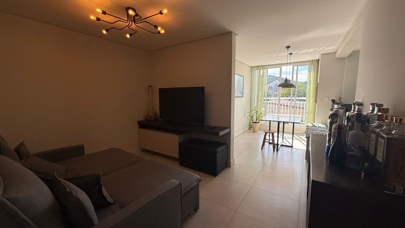 Apartamento à venda 2 suítes na Nações