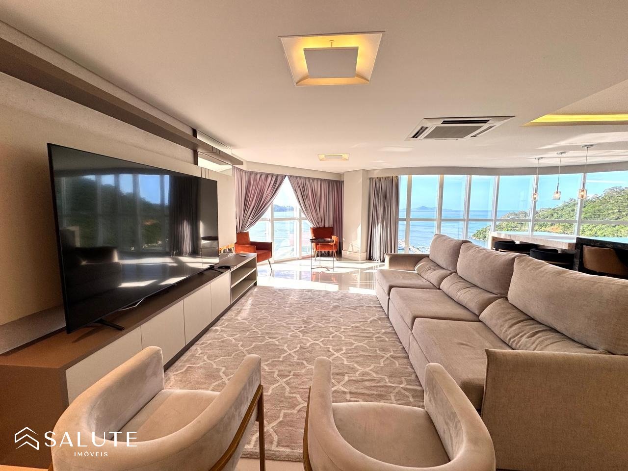 Apartamento aluguel anual 4 suítes frente mar