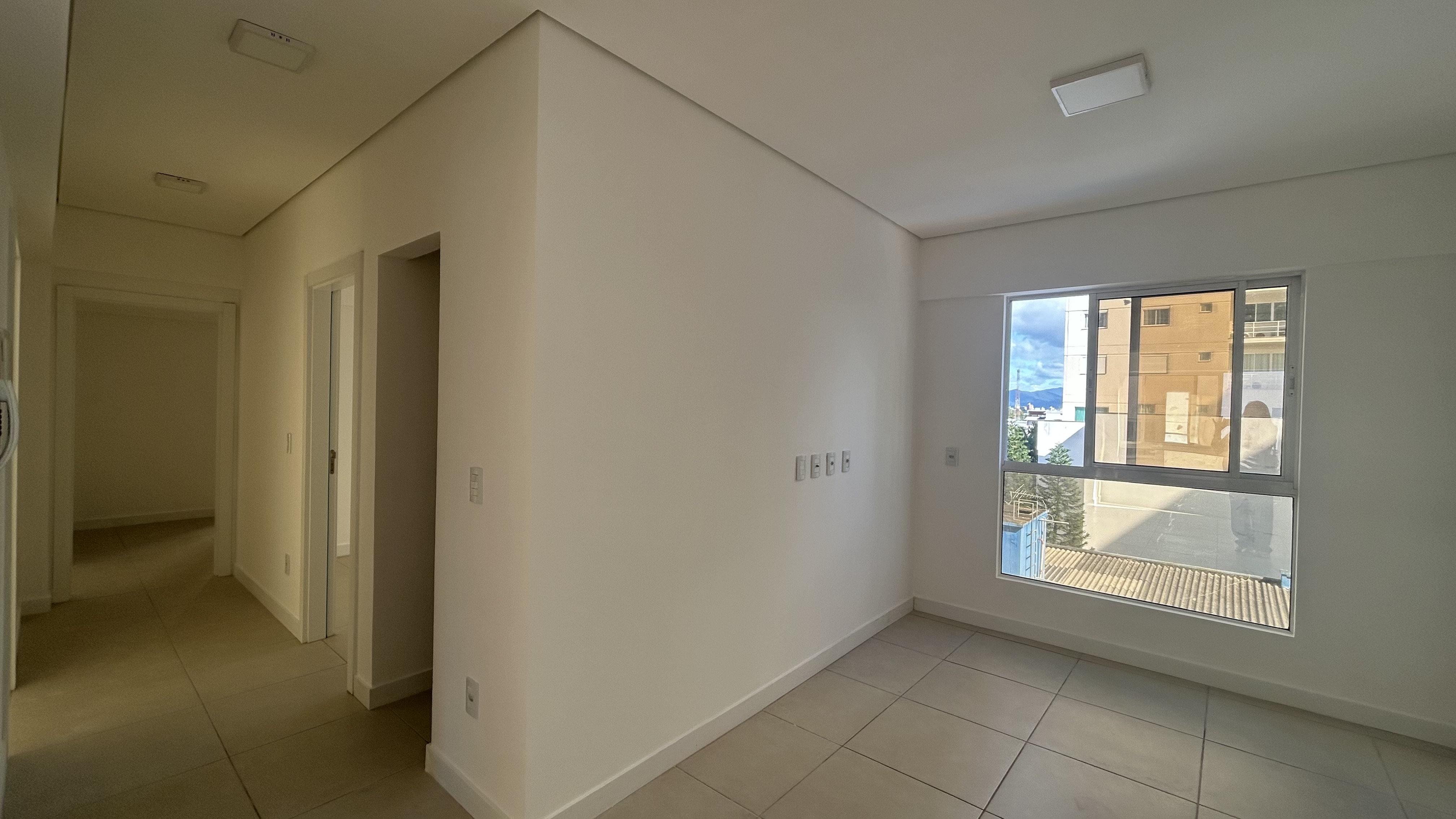 Apartamento 3 dormitórios em Centro Balneário Camboriú