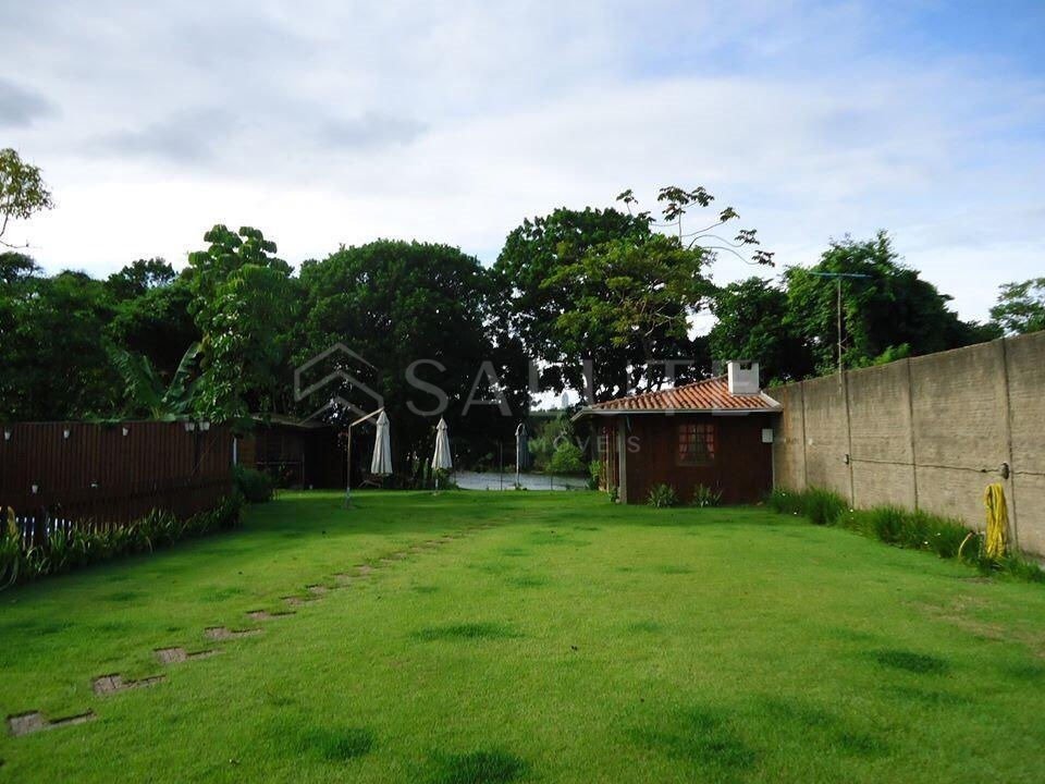 Casa aluguel anual com 5 suítes no São Francisco