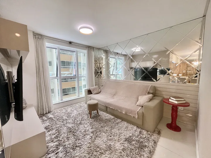 Apartamento à venda 4 dormitórios na Barra Norte