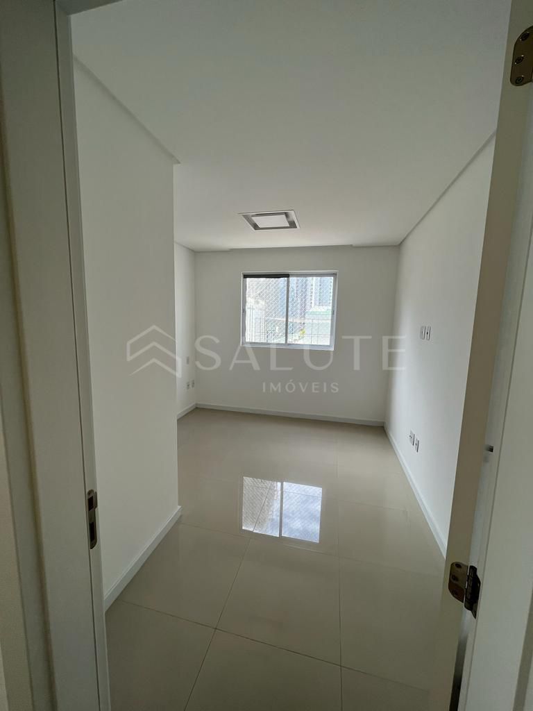 Apartamento aluguel 3 dormitórios em Pioneiros