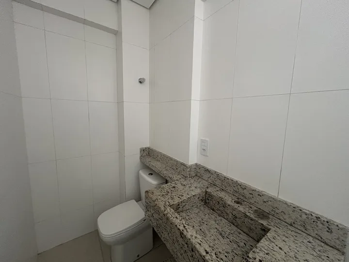 Apartamento aluguel anual 3 dormitórios no Centro