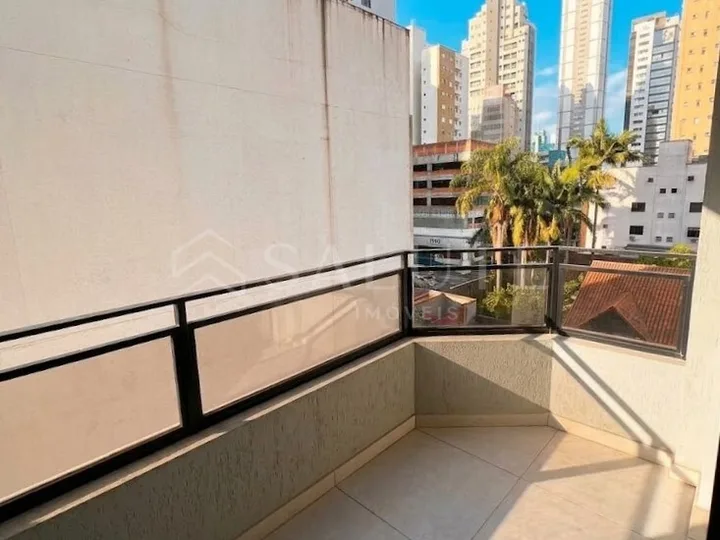 Apartamento à venda 2 dormitórios, 1 suíte no Centro