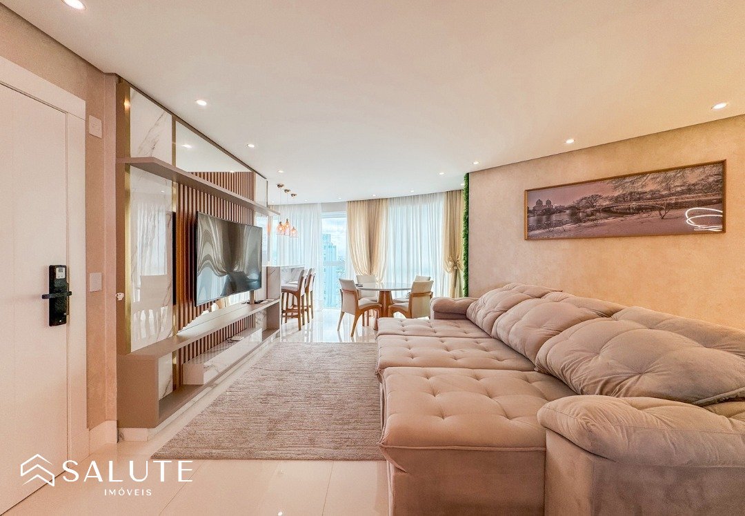 Apartamento à venda 3 suítes na Barra Sul