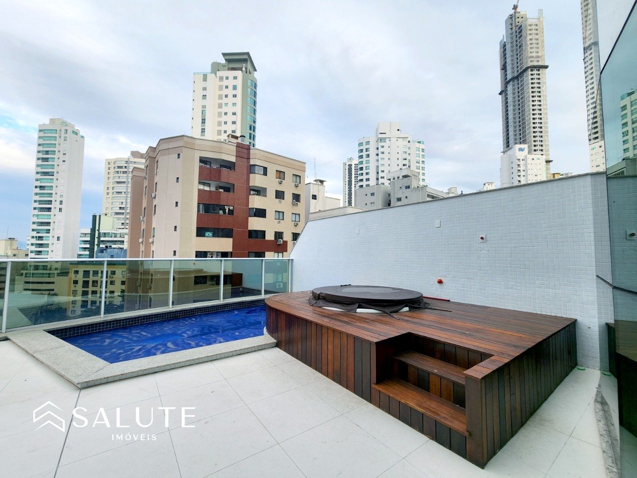 Apartamento Diferenciado em Balneário Camboriú