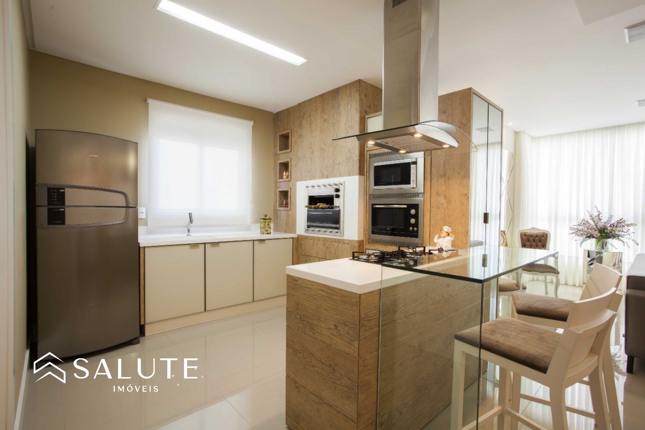 Apartamento à venda 3 Suítes no Centro