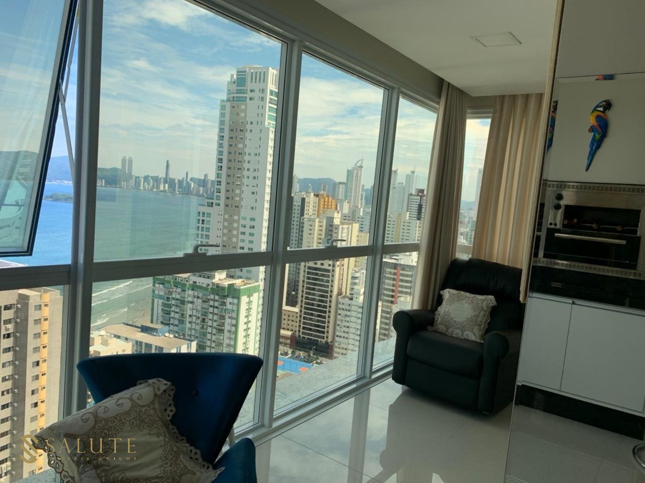 Apartamento com 3 suítes pronto para morar