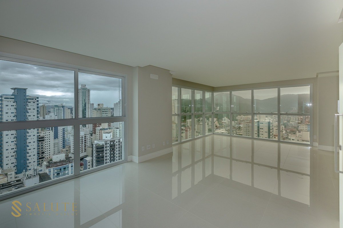 Apartamento 4 suítes, quadra mar alto padrão