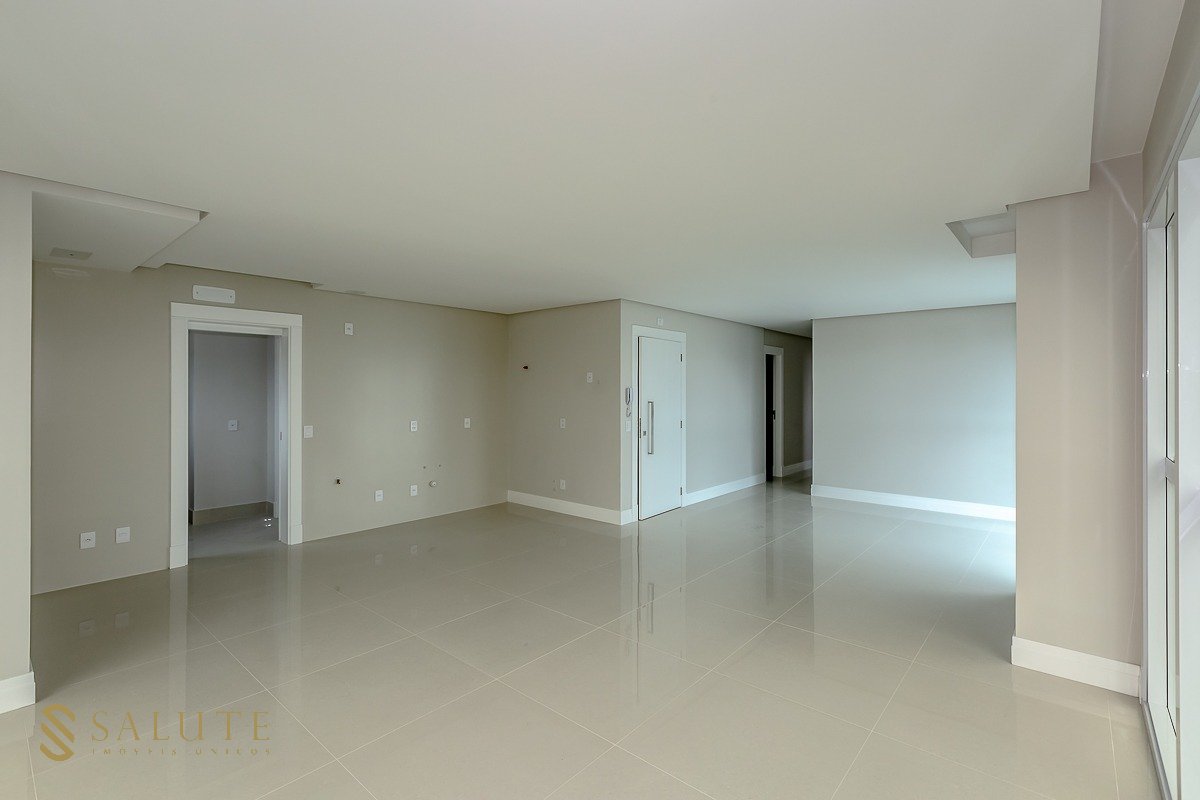 Apartamento 4 suítes, quadra mar alto padrão