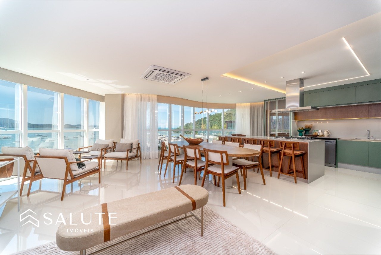 Apartamento à venda com 4 suites