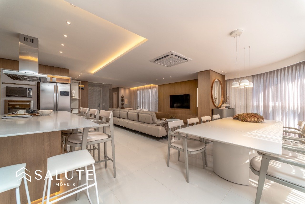 Apartamento alto padrão na Barra Sul!