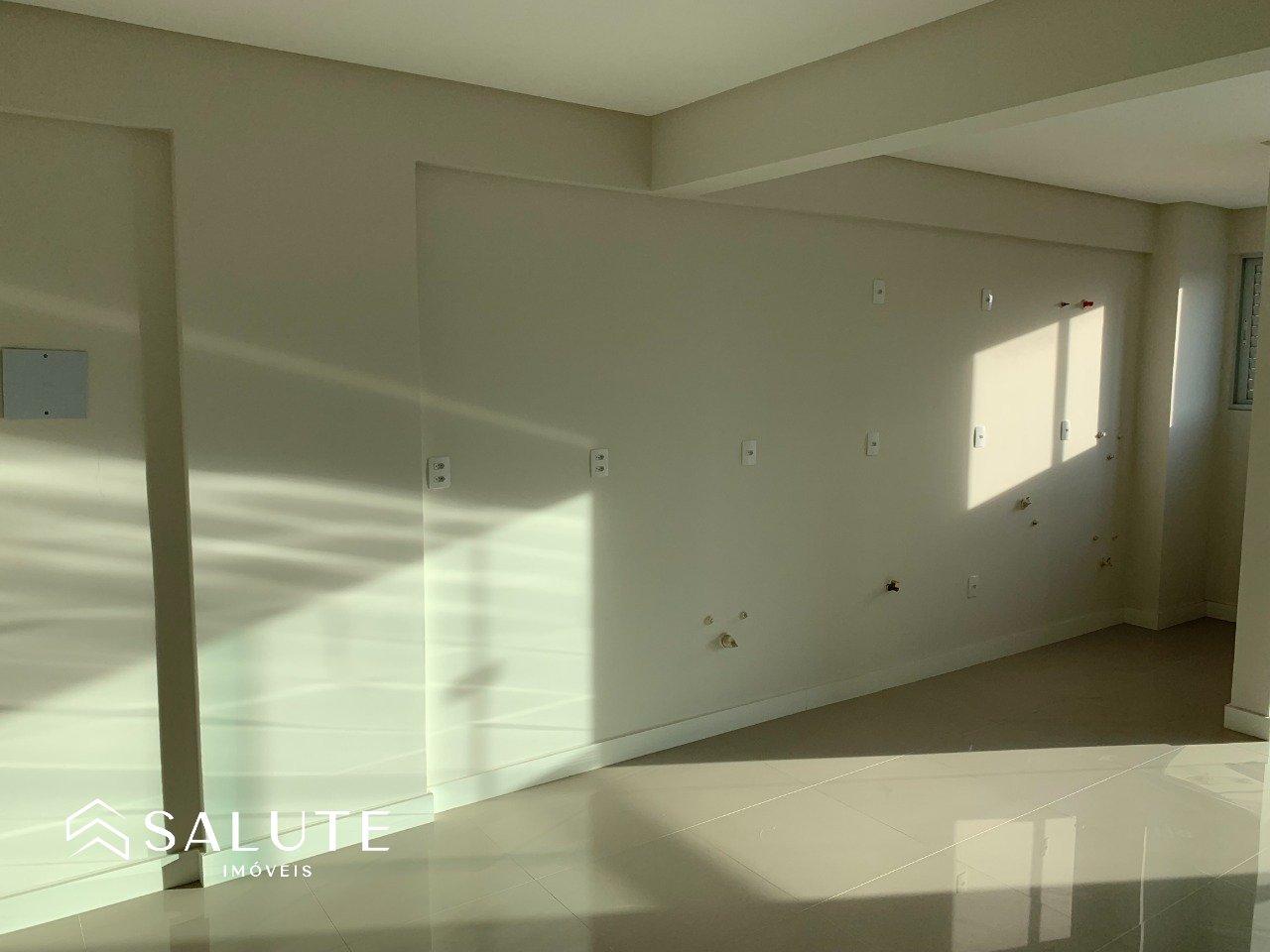 Apartamento 2 dormitórios e área de lazer