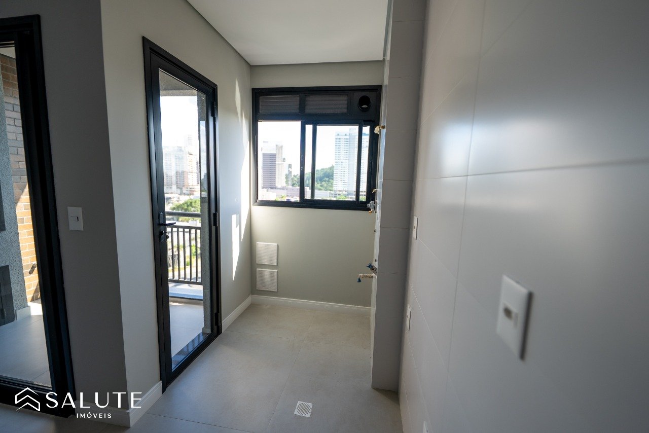 Apartamento à venda 3 dorm. na Praia Brava