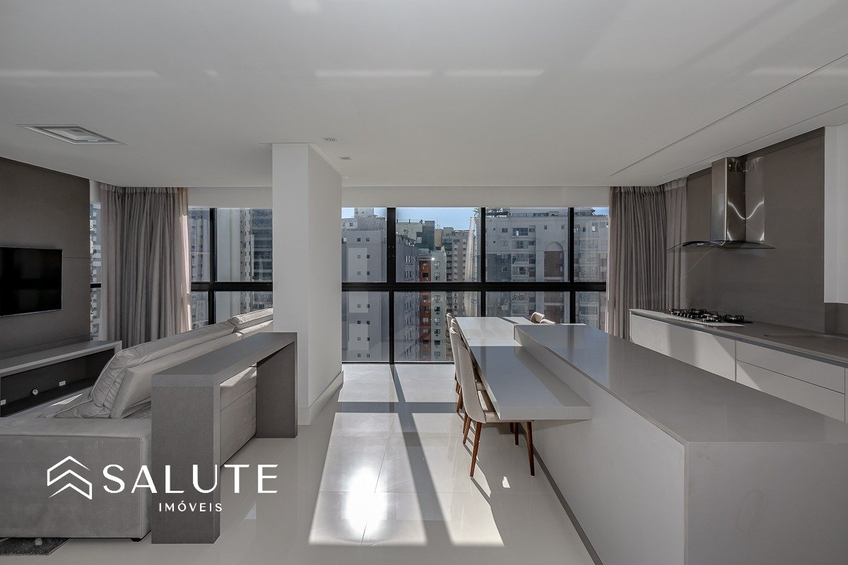 Excelente Apartamento Quadra Mar