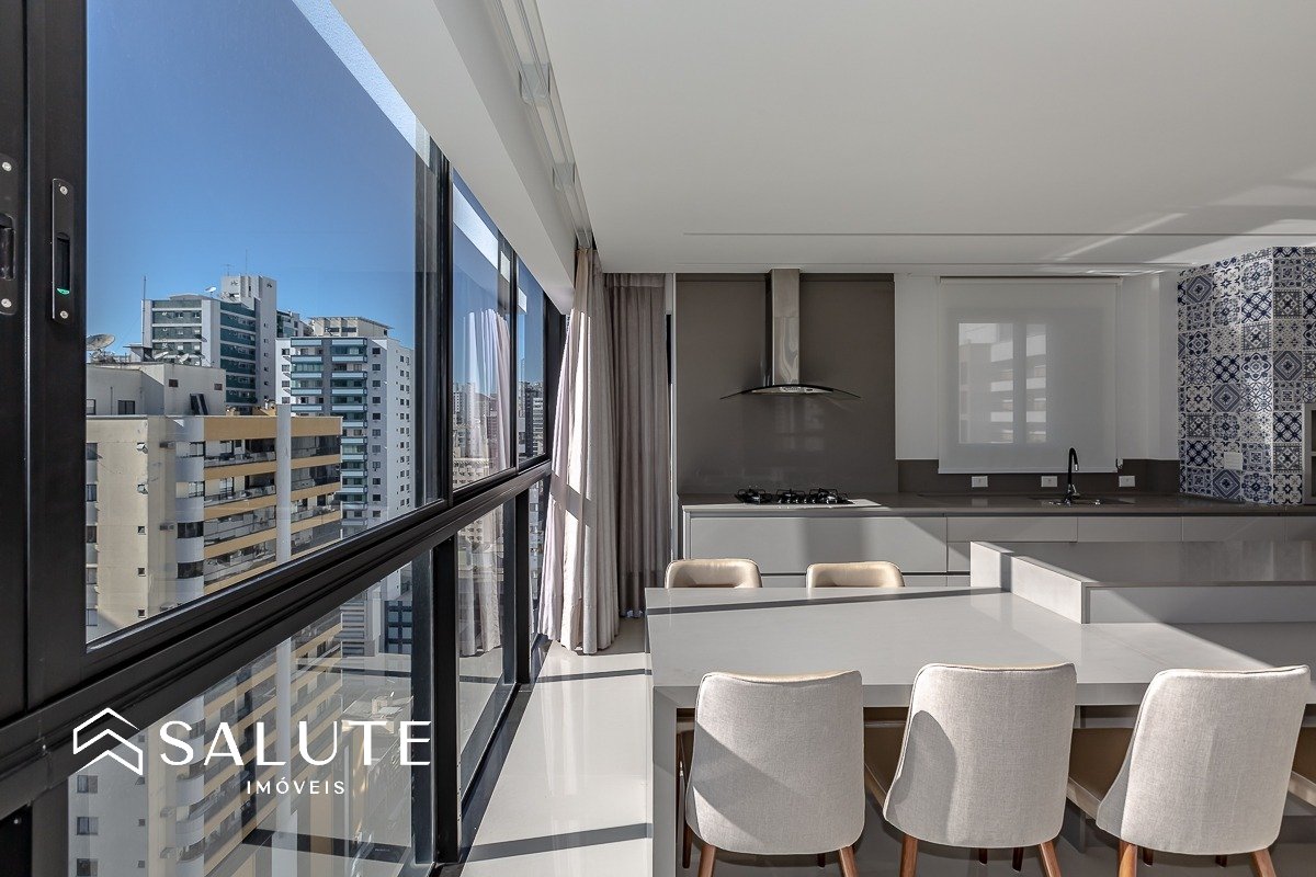 Excelente Apartamento Quadra Mar