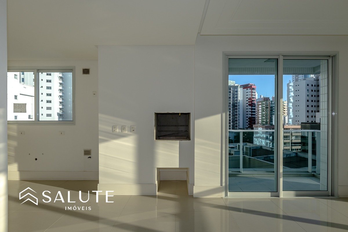 Excelente Apartamento Quadra Mar