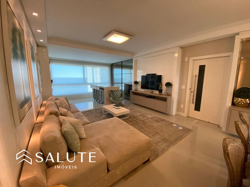 Apartamento 3 suítes e vista mar