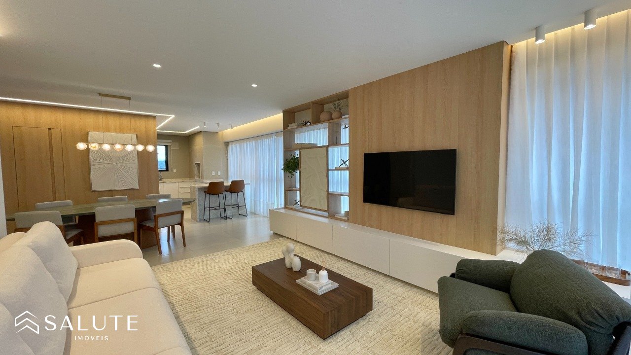 Apartamento alto padrão com 4 dormitórios