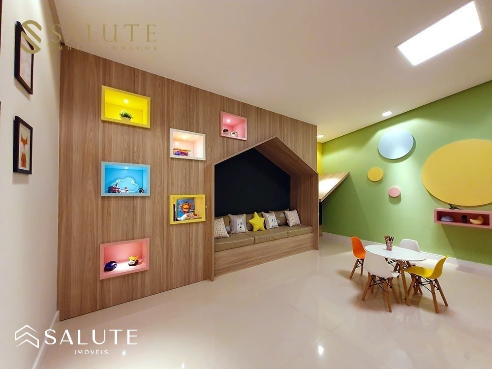 Apartamento à venda 3 suítes no Centro