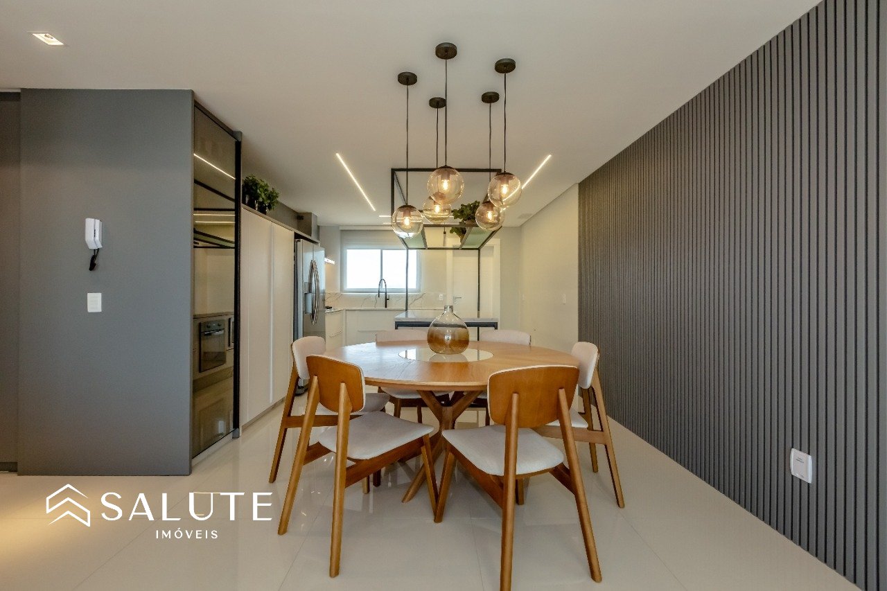 Apartamento á venda 3 Suítes na Barra Sul