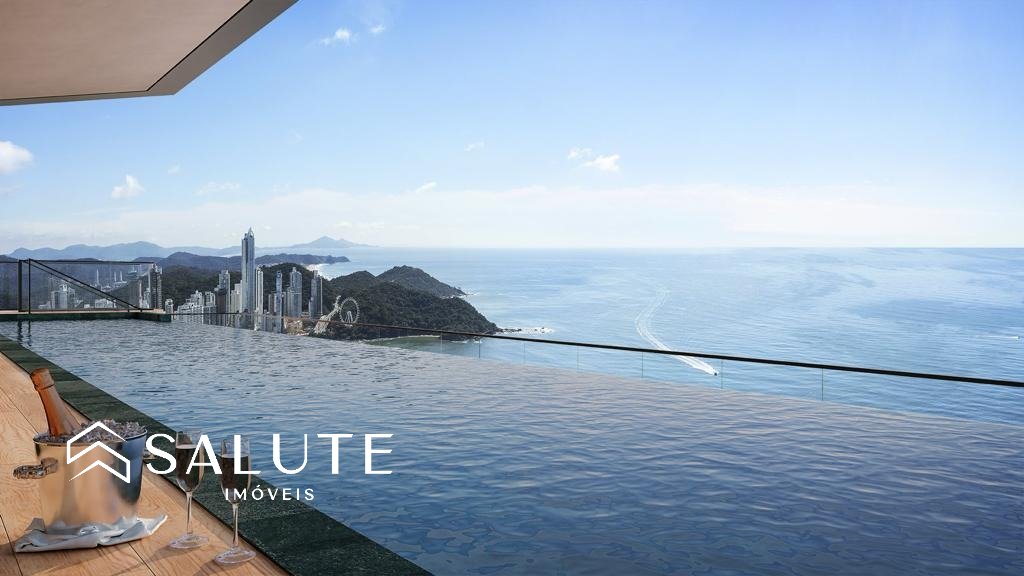 Apartamento 4 suítes.