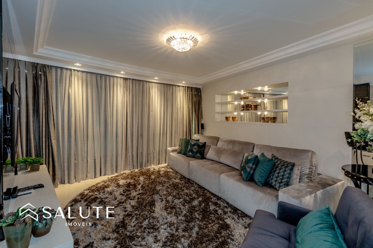 Apartamento 3 suítes.