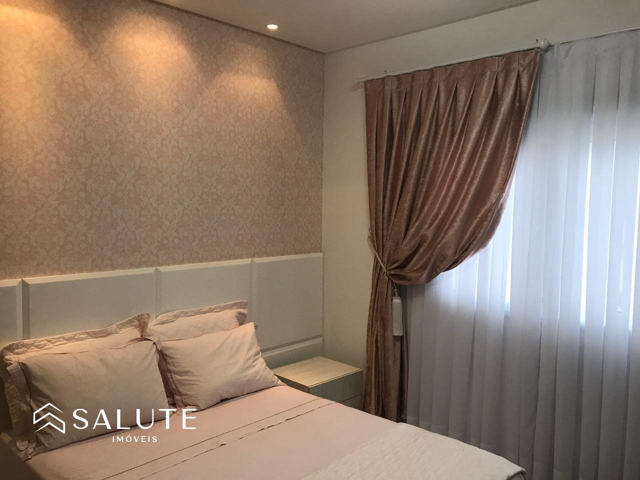 Apartamento á venda 3 Suites na Barra Sul