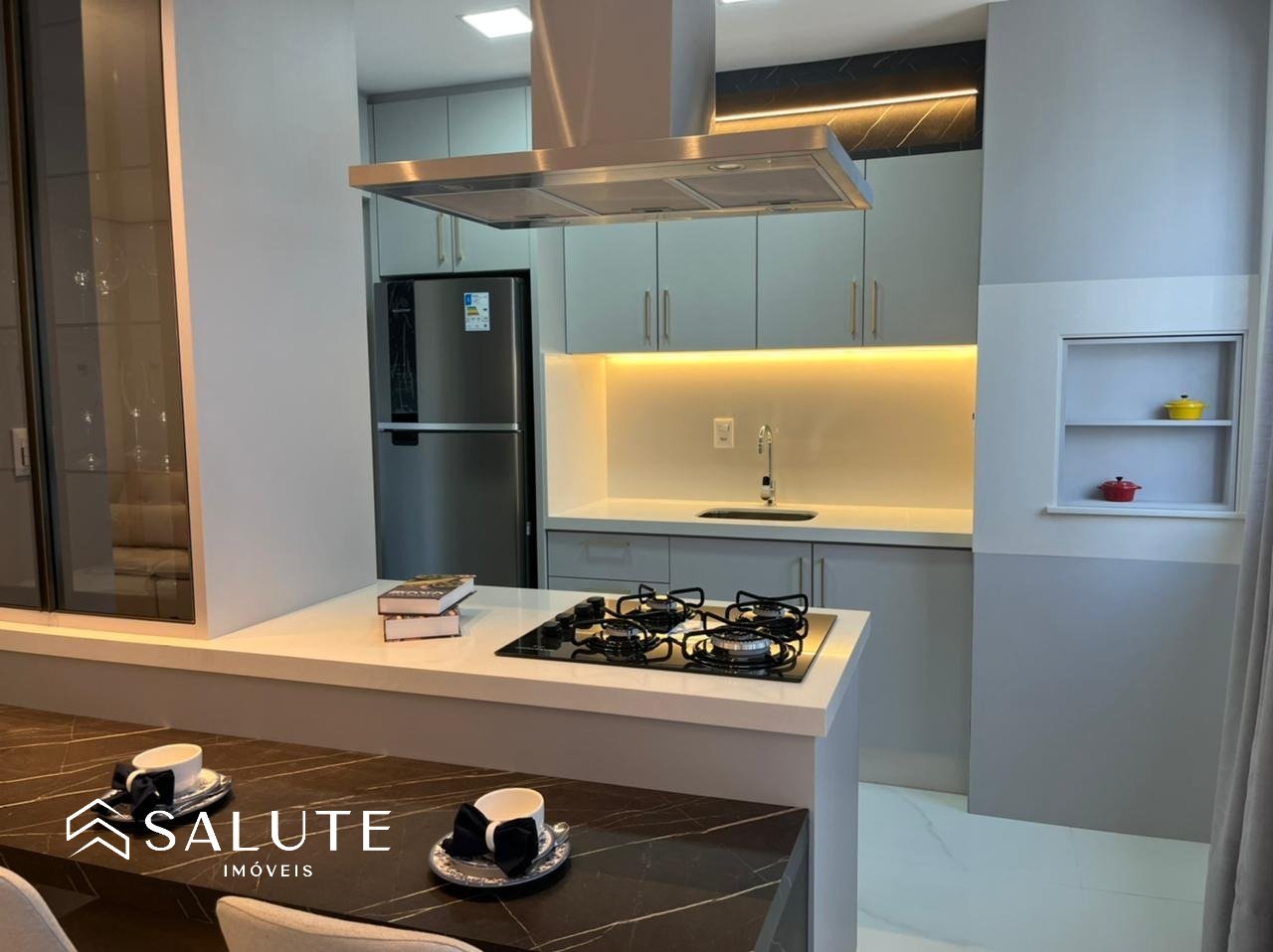Apartamento à venda 3 suítes no Centro