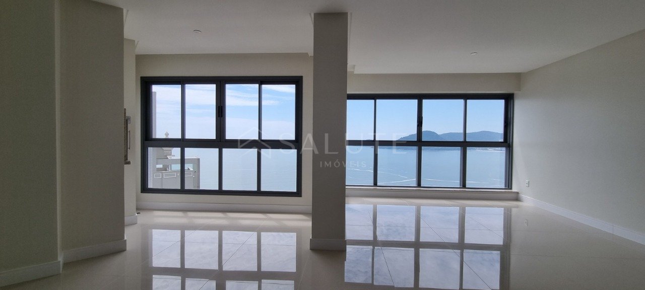 Apartamento em Itapema com 3 suítes sendo 2 Demi