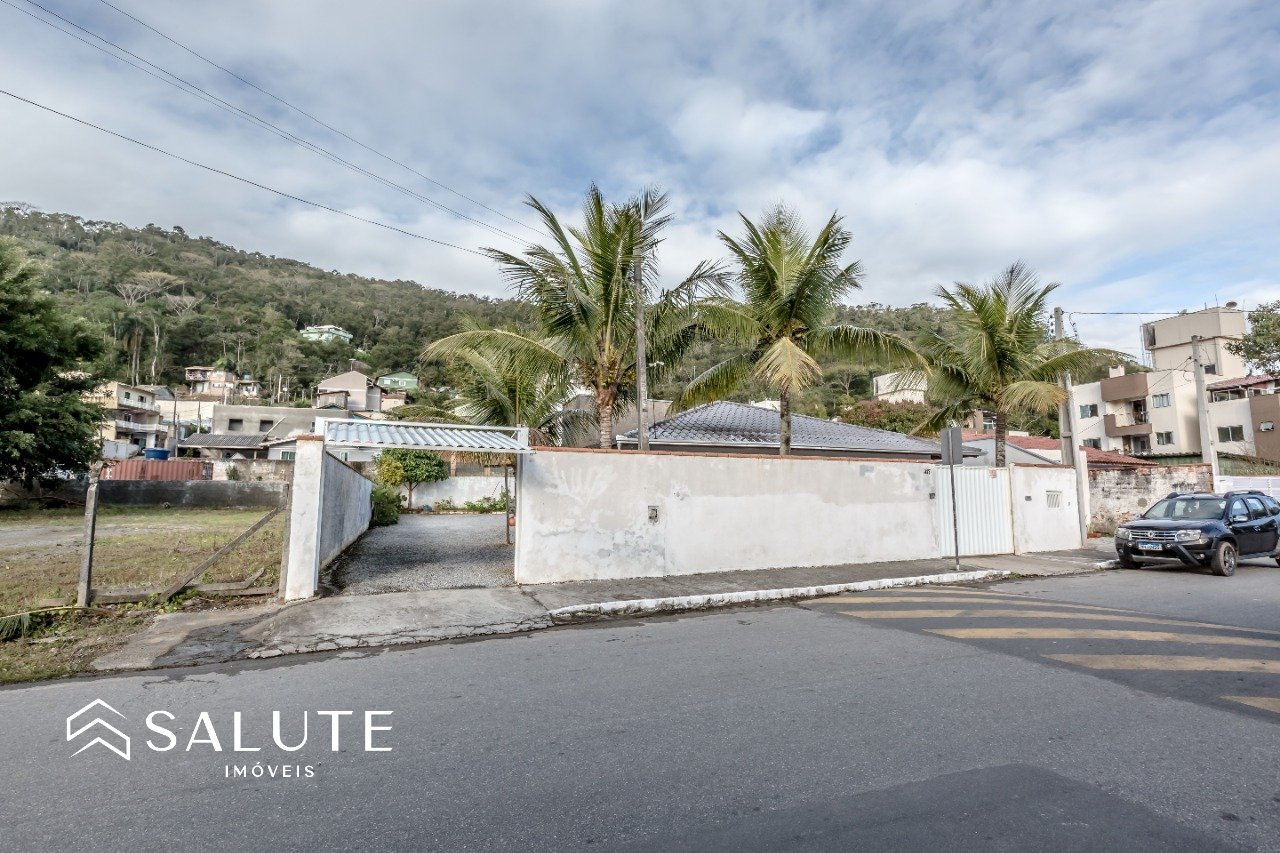 Casa à venda 3 suítes bairro Nova Esperança