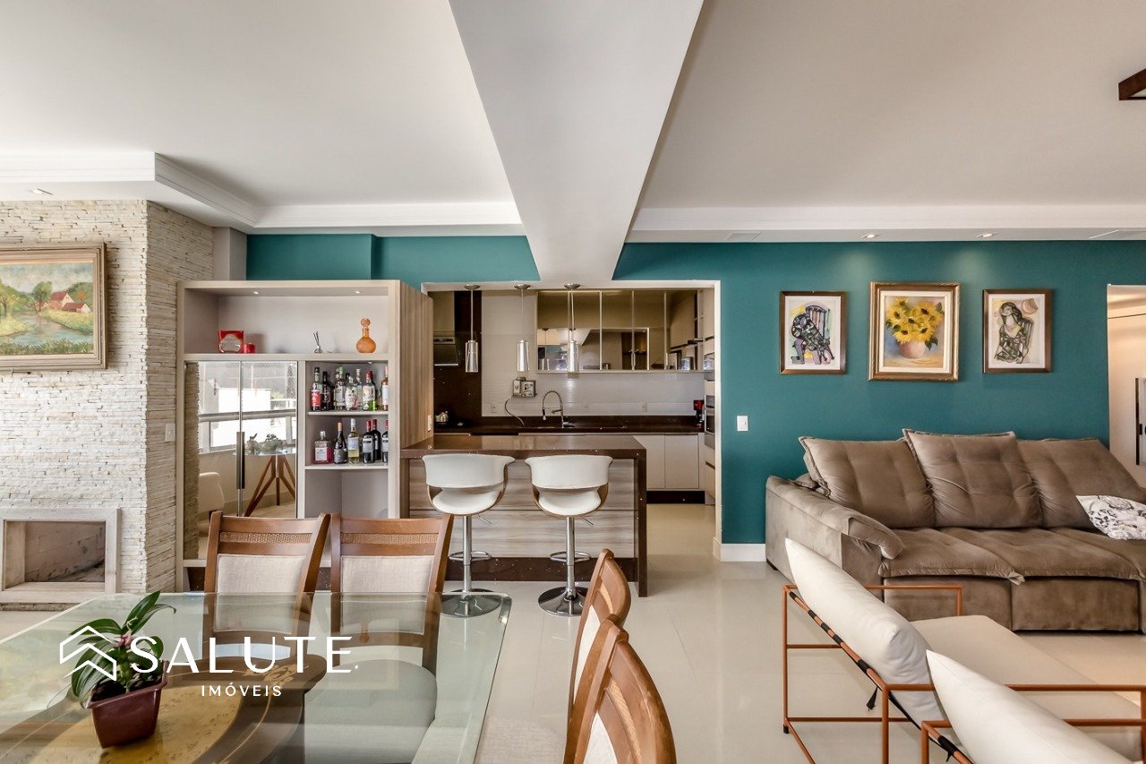 Apartamento à venda 3 suítes na Barra Sul