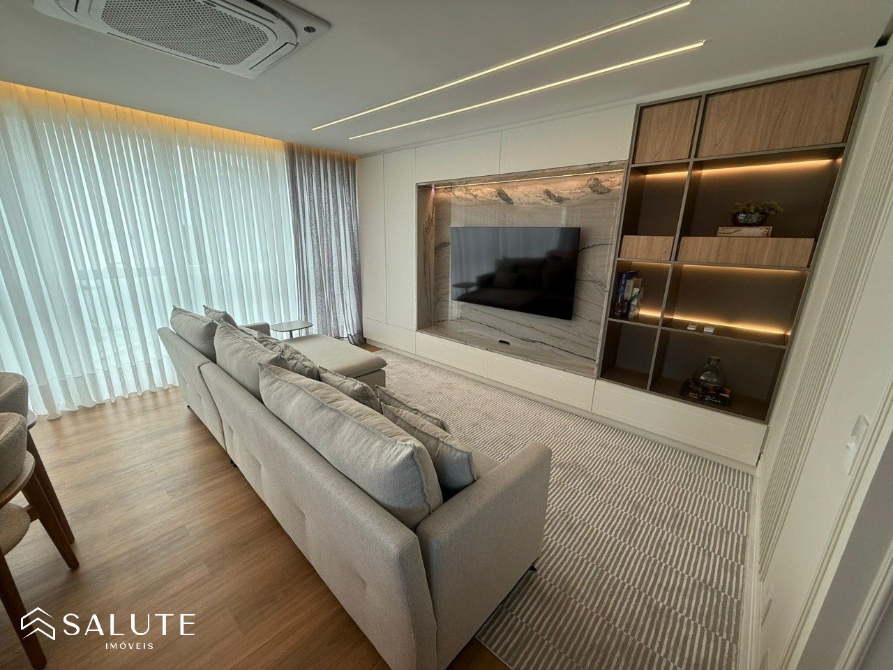 Apartamento à venda 3 suítes na Barra Norte