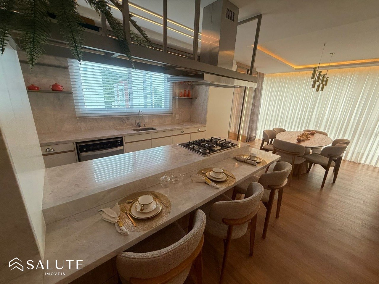 Apartamento à venda 3 suítes na Barra Norte