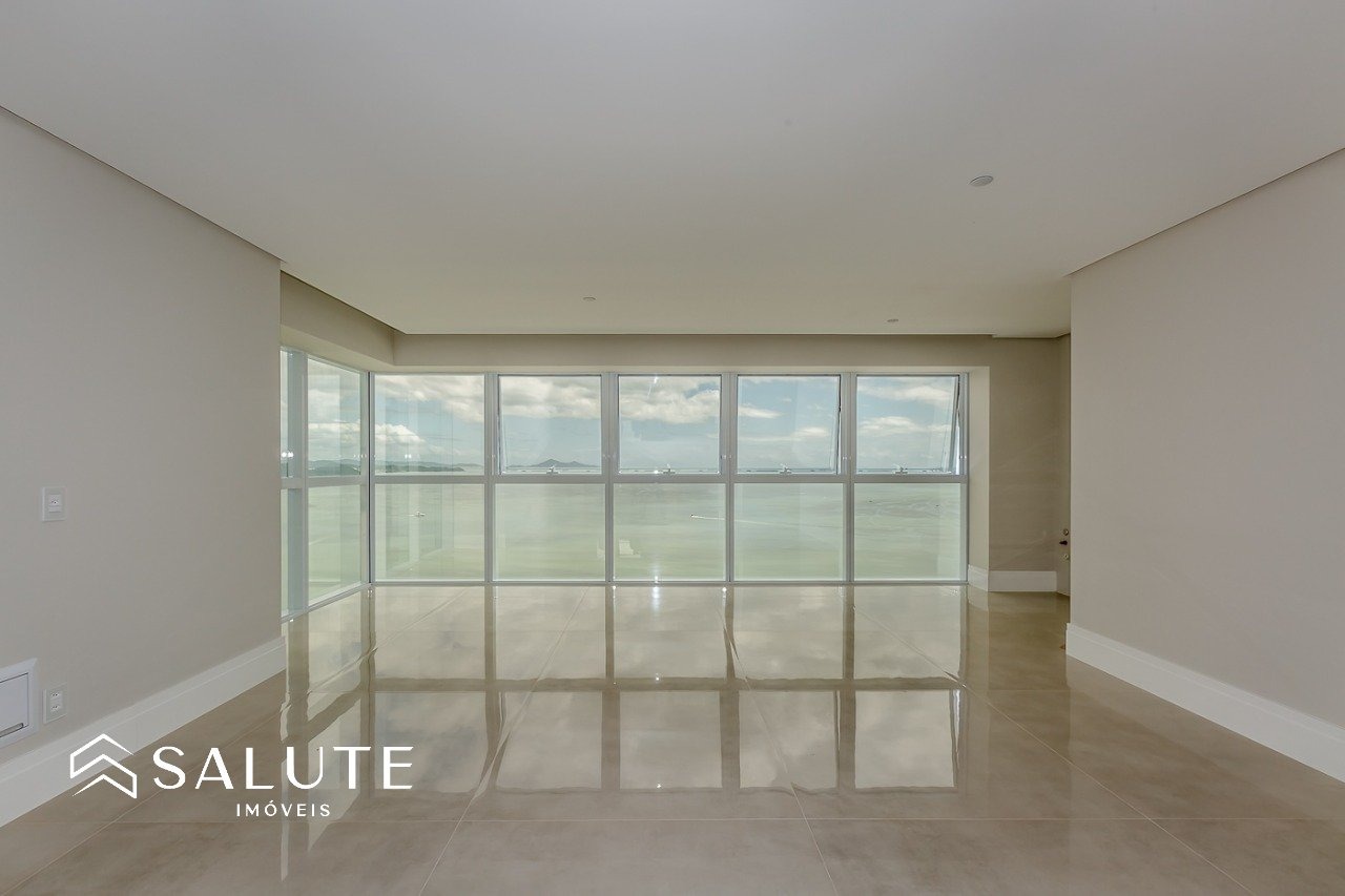 Apartamento Alto Padrão Frente Mar com Vista