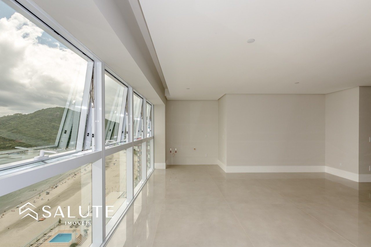 Apartamento Alto Padrão Frente Mar com Vista