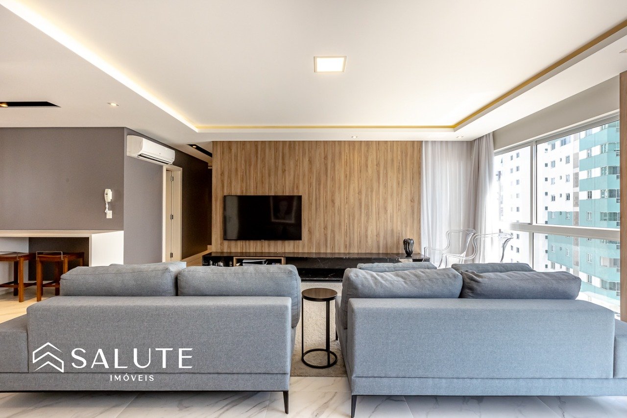 Apartamento na Av. Brasil em Balneário Camboriú