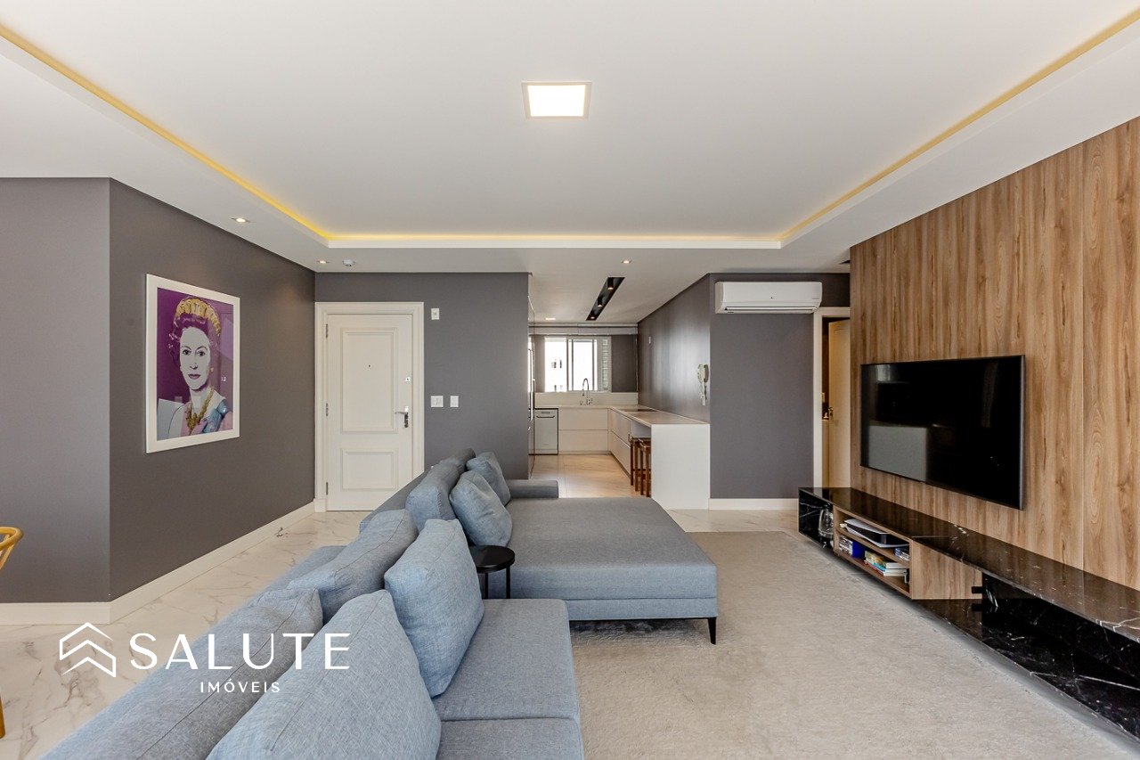 Apartamento na Av. Brasil em Balneário Camboriú